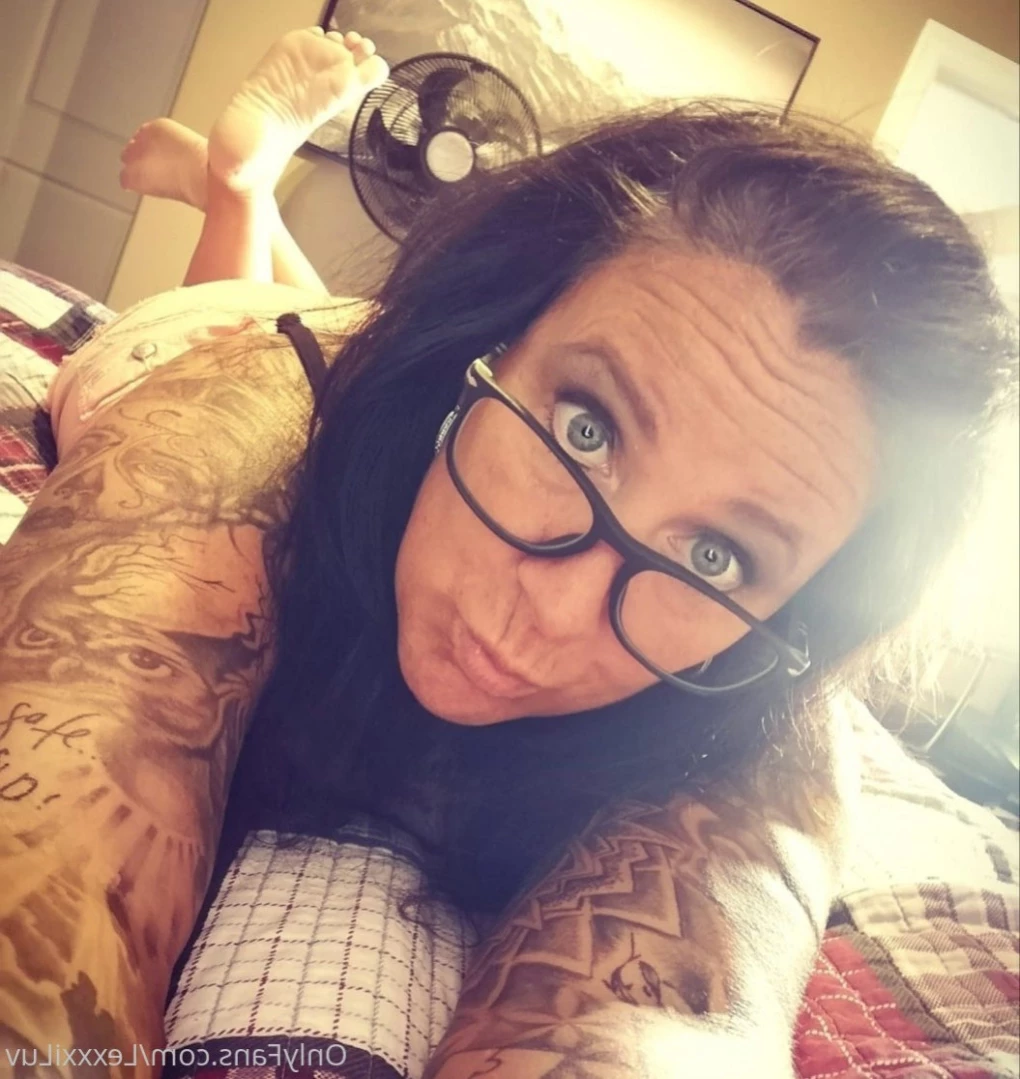 Lexxxi Luv - Naughty HotWife [ lexxxiluv ] Onlyfans leaked photo 15178845 on Hotleaks.tv