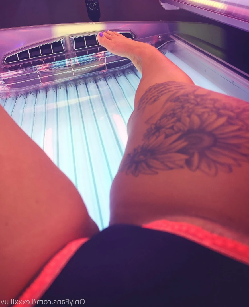Lexxxi Luv - Naughty HotWife [ lexxxiluv ] Onlyfans leaked photo 15179536 on Hotleaks.tv
