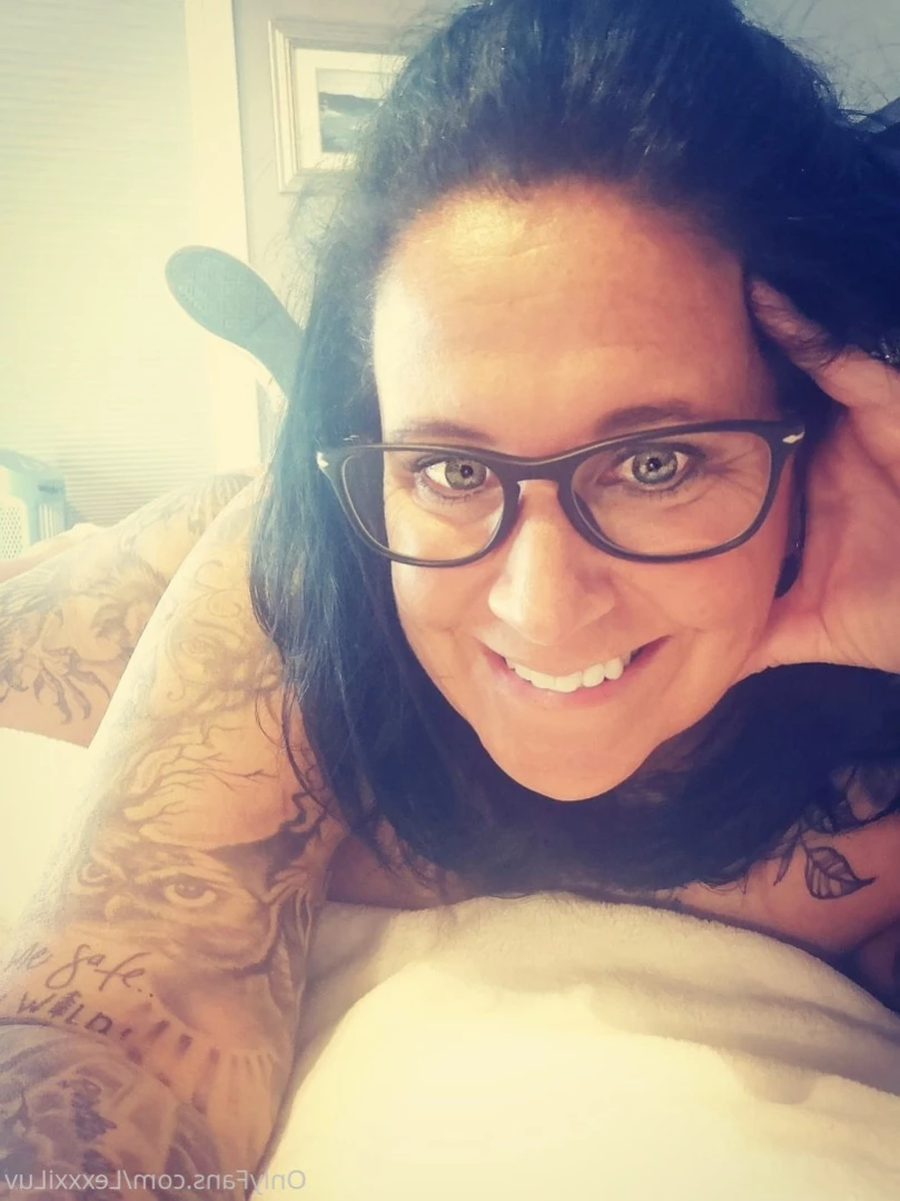 Lexxxi Luv - Naughty HotWife [ lexxxiluv ] Onlyfans leaked photo 15296795 on Hotleaks.tv