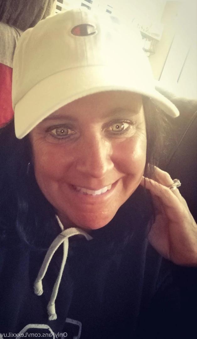Lexxxi Luv - Naughty HotWife [ lexxxiluv ] Onlyfans leaked photo 15296864 on Hotleaks.tv