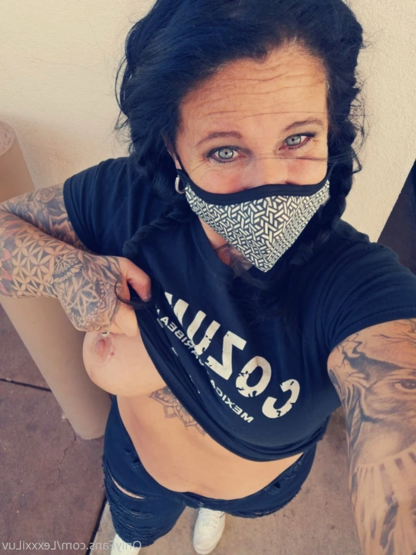 Lexxxi Luv - Naughty HotWife [ lexxxiluv ] Onlyfans leaked photo 15644648 on Hotleaks.tv