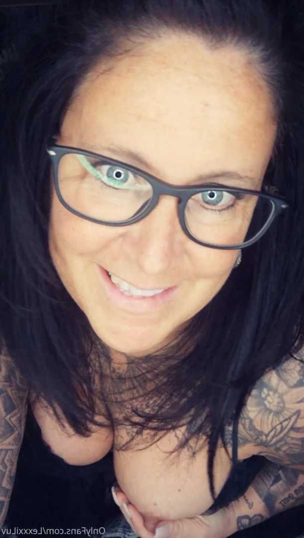Lexxxi Luv - Naughty HotWife [ lexxxiluv ] Onlyfans leaked photo 16322698 on Hotleaks.tv