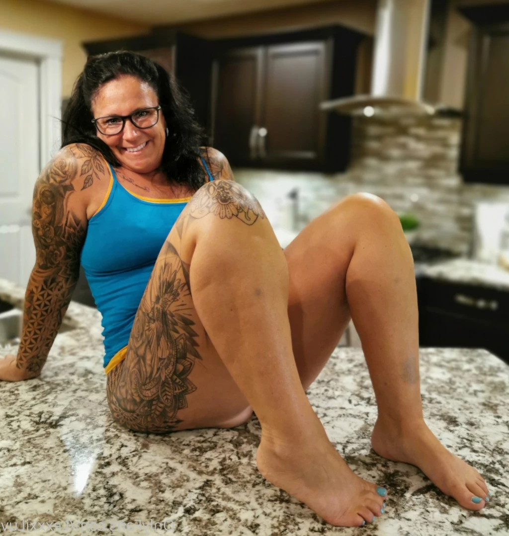 Lexxxi Luv - Naughty HotWife [ lexxxiluv ] Onlyfans leaked photo 16322721 on Hotleaks.tv