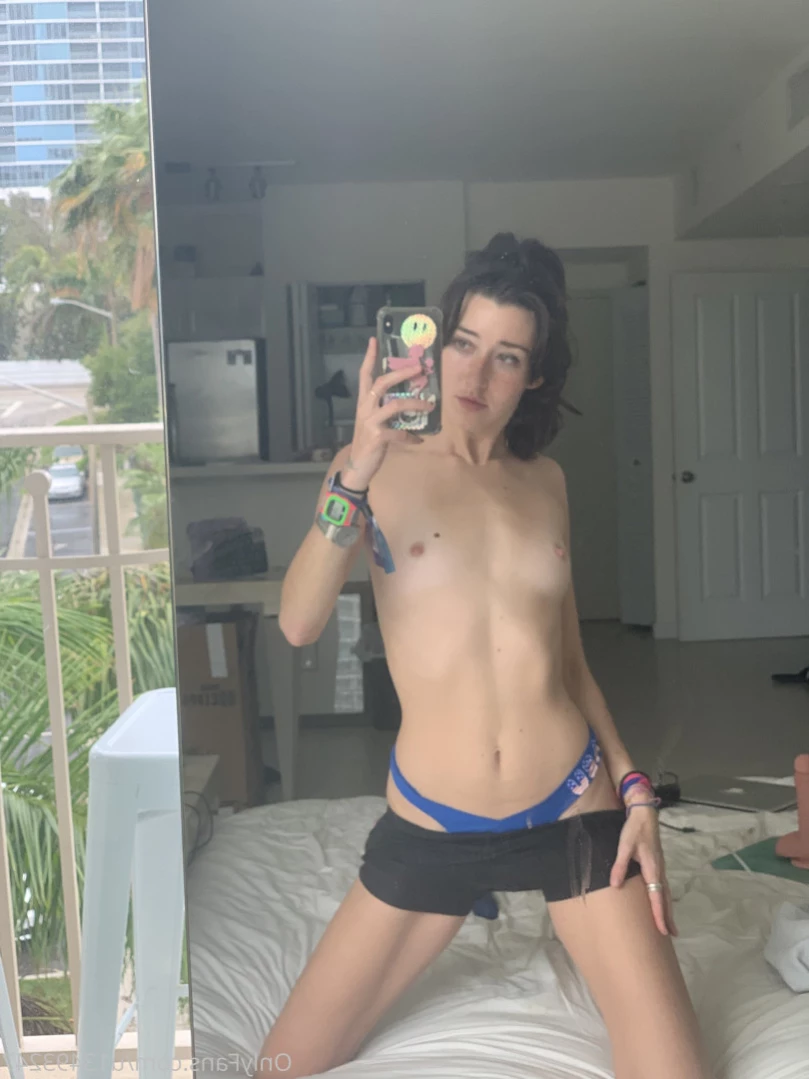 Anne Frank [ lil_ann3frank ] Onlyfans leaked photo 11268284 on Hotleaks.tv