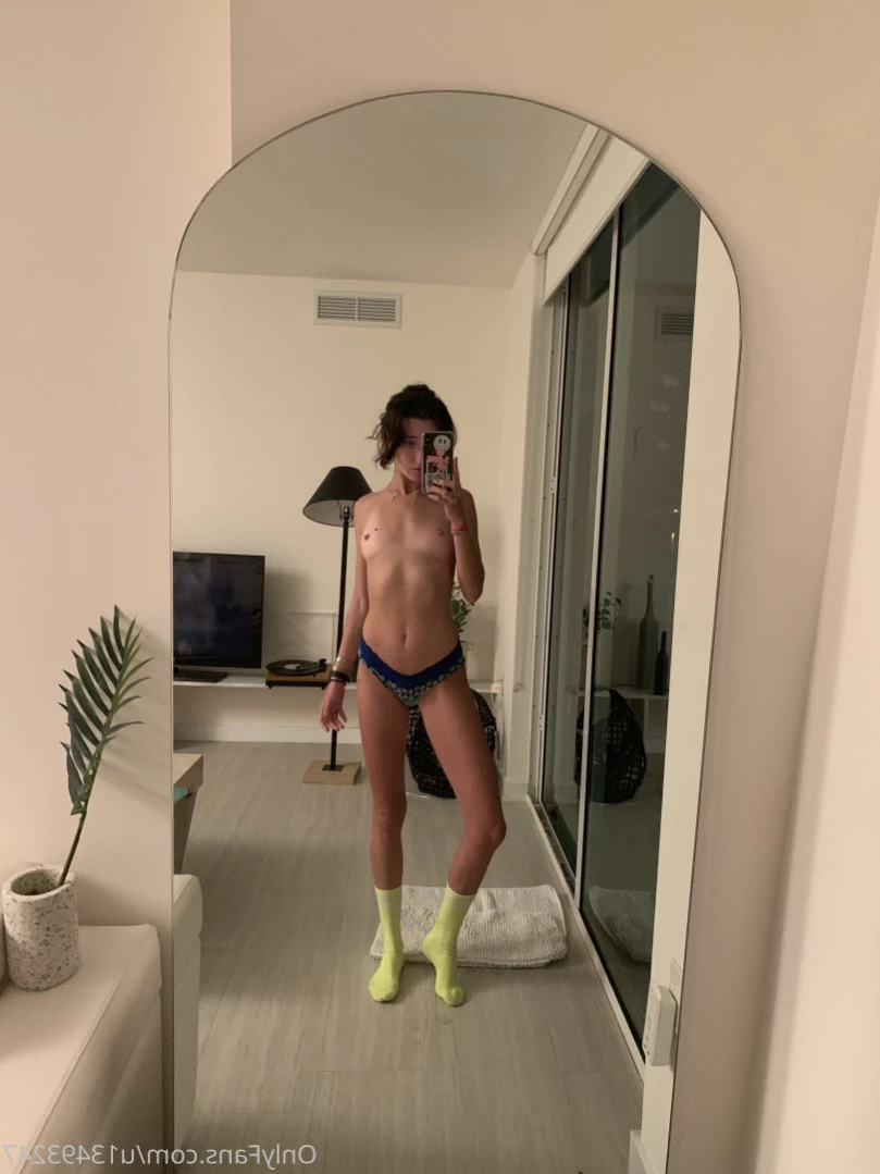 Anne Frank [ lil_ann3frank ] Onlyfans leaked photo 14495229 on Hotleaks.tv