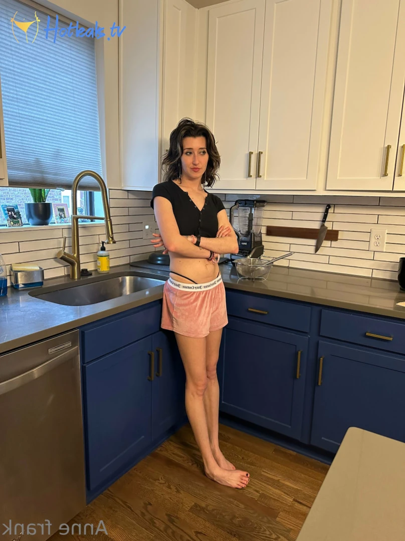 Anne Frank [ lil_ann3frank ] Onlyfans leaked photo 14719227 on Hotleaks.tv