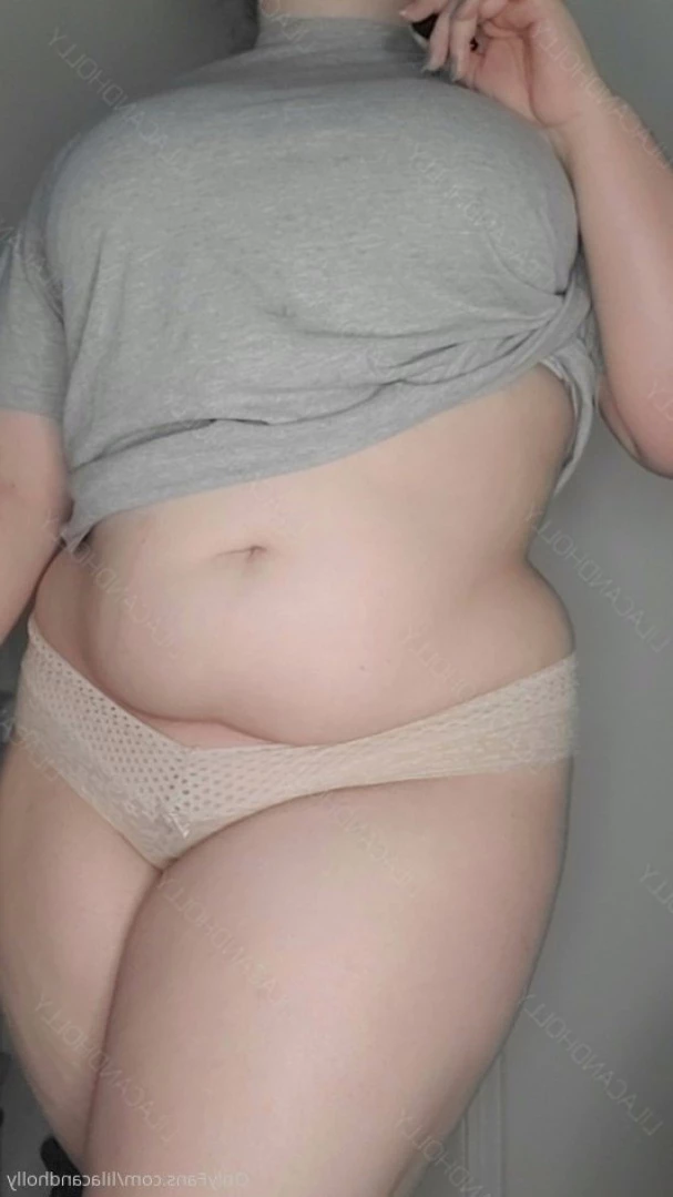 Holly Hannah [ lilacandholly ] Onlyfans leaked photo 15149888 on Hotleaks.tv