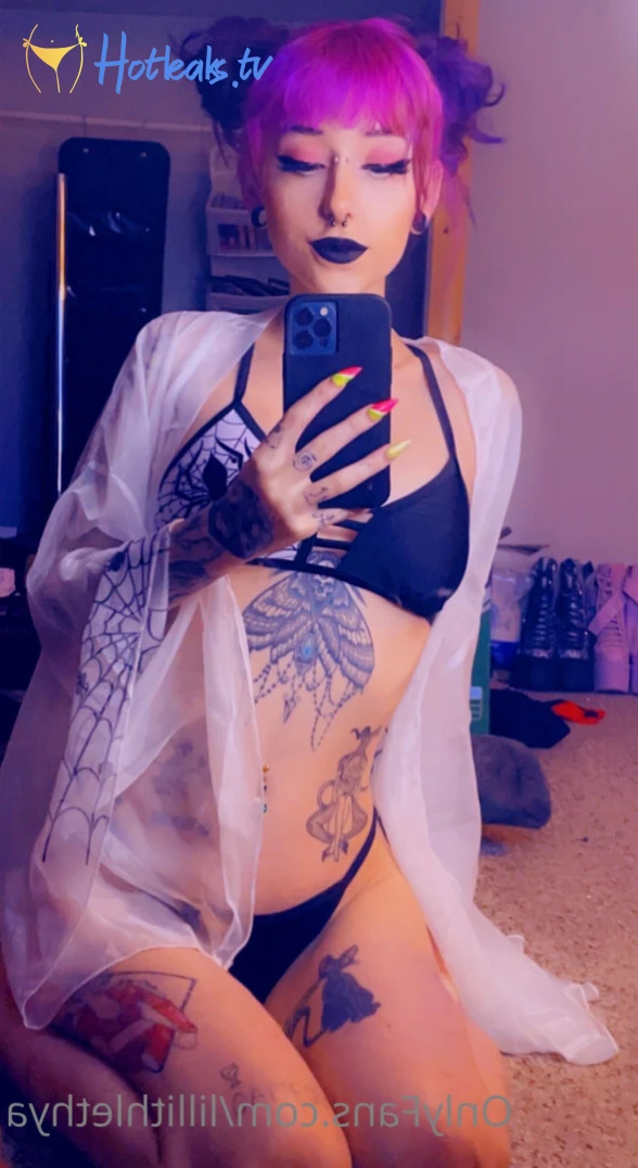 Step Sis Lilli | big tiddy goth gf [ lillithlethya ] Onlyfans leaked photo 11248427 on Hotleaks.tv