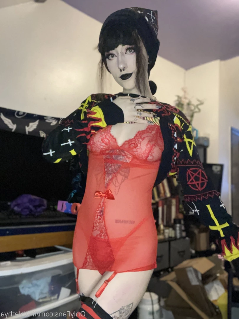 Step Sis Lilli | big tiddy goth gf [ lillithlethya ] Onlyfans leaked photo 11249315 on Hotleaks.tv