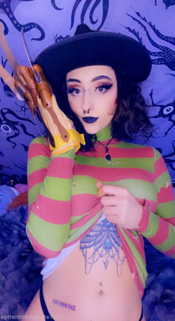 Step Sis Lilli | big tiddy goth gf [ lillithlethya ] Onlyfans leaked photo 11249673 on Hotleaks.tv