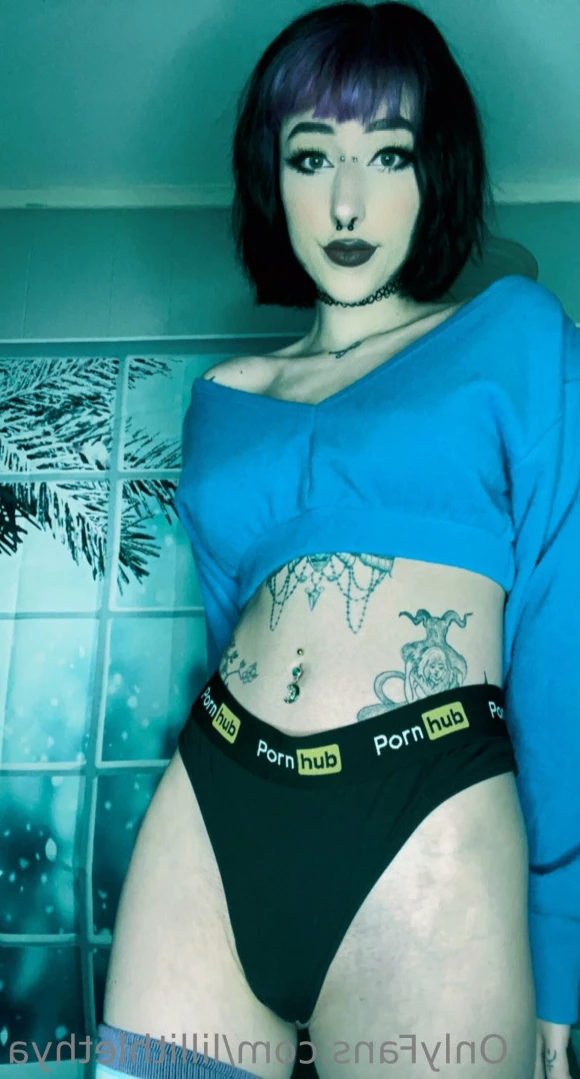 Step Sis Lilli | big tiddy goth gf [ lillithlethya ] Onlyfans leaked photo 11249867 on Hotleaks.tv