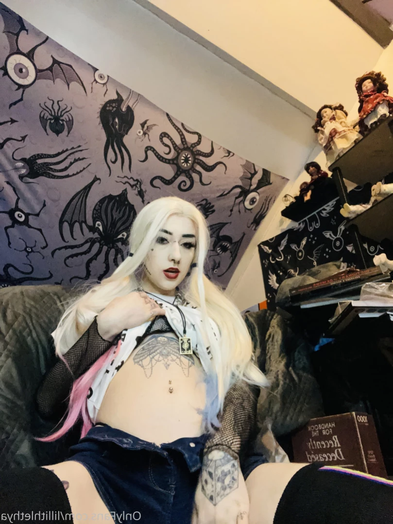 Step Sis Lilli | big tiddy goth gf [ lillithlethya ] Onlyfans leaked photo 11267139 on Hotleaks.tv