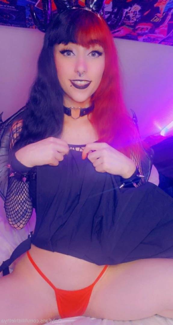 Step Sis Lilli | big tiddy goth gf [ lillithlethya ] Onlyfans leaked photo 11267257 on Hotleaks.tv