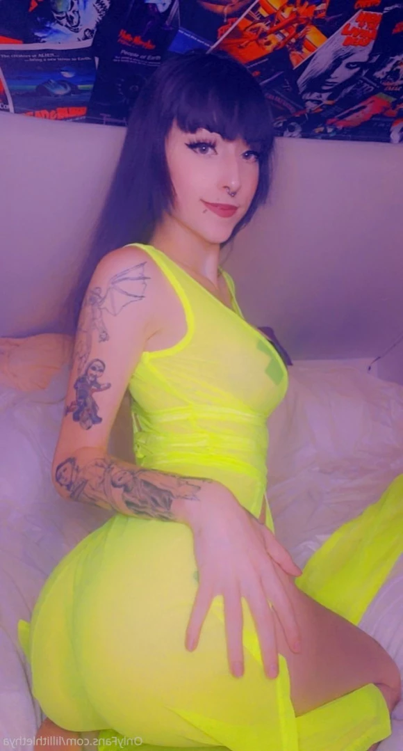 Step Sis Lilli | big tiddy goth gf [ lillithlethya ] Onlyfans leaked photo 11268779 on Hotleaks.tv