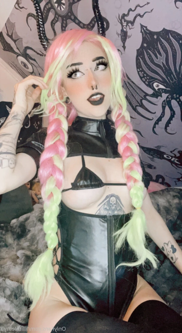 Step Sis Lilli | big tiddy goth gf [ lillithlethya ] Onlyfans leaked photo 11268795 on Hotleaks.tv