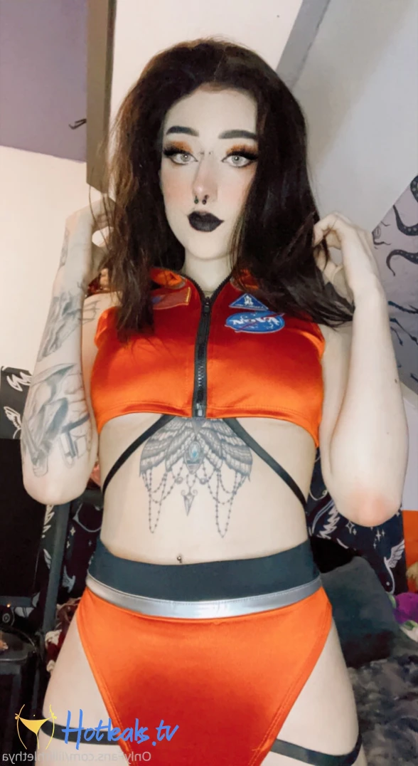 Step Sis Lilli | big tiddy goth gf [ lillithlethya ] Onlyfans leaked photo 11685456 on Hotleaks.tv