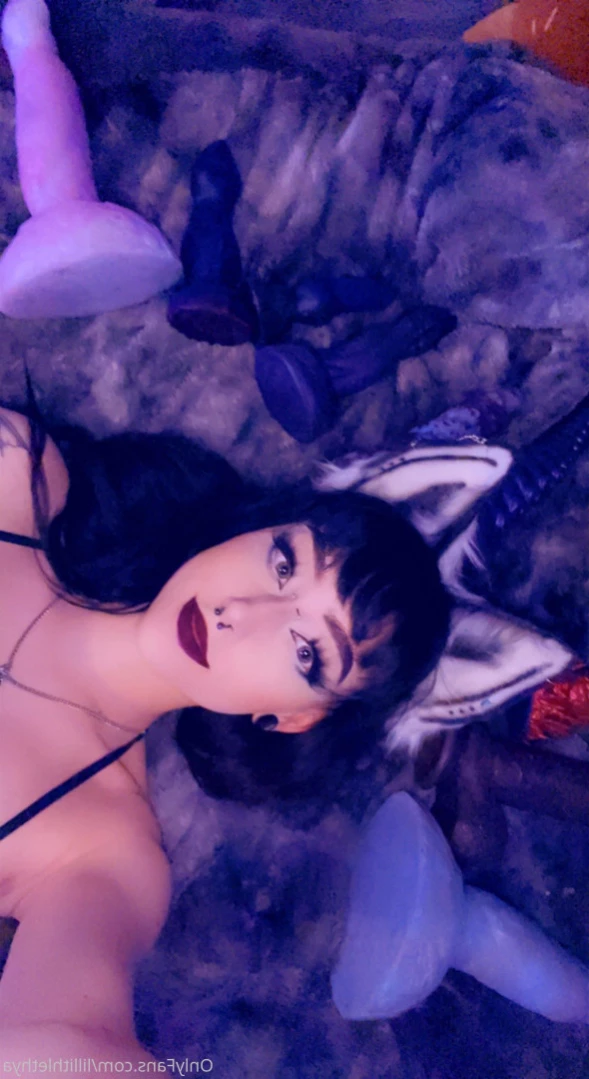 Step Sis Lilli | big tiddy goth gf [ lillithlethya ] Onlyfans leaked photo 11870919 on Hotleaks.tv