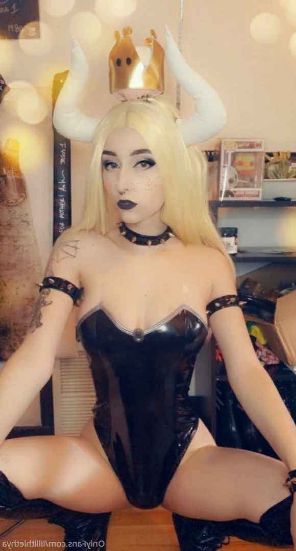 Step Sis Lilli | big tiddy goth gf [ lillithlethya ] Onlyfans leaked photo 11972223 on Hotleaks.tv