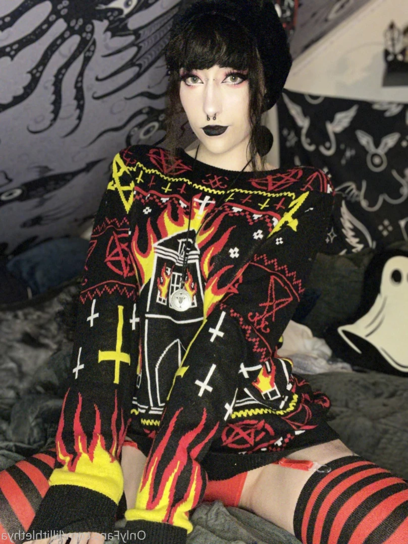 Step Sis Lilli | big tiddy goth gf [ lillithlethya ] Onlyfans leaked photo 12857237 on Hotleaks.tv