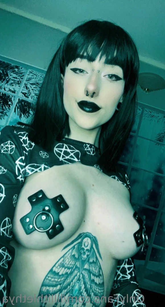 Step Sis Lilli | big tiddy goth gf [ lillithlethya ] Onlyfans leaked photo 13111609 on Hotleaks.tv