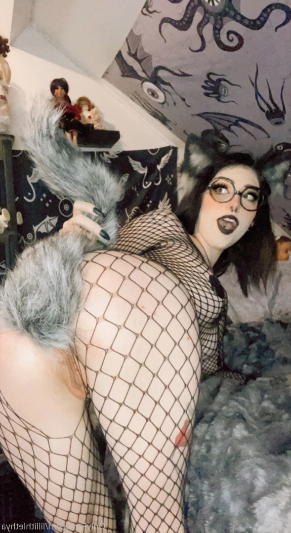 Step Sis Lilli | big tiddy goth gf [ lillithlethya ] Onlyfans leaked photo 13515856 on Hotleaks.tv