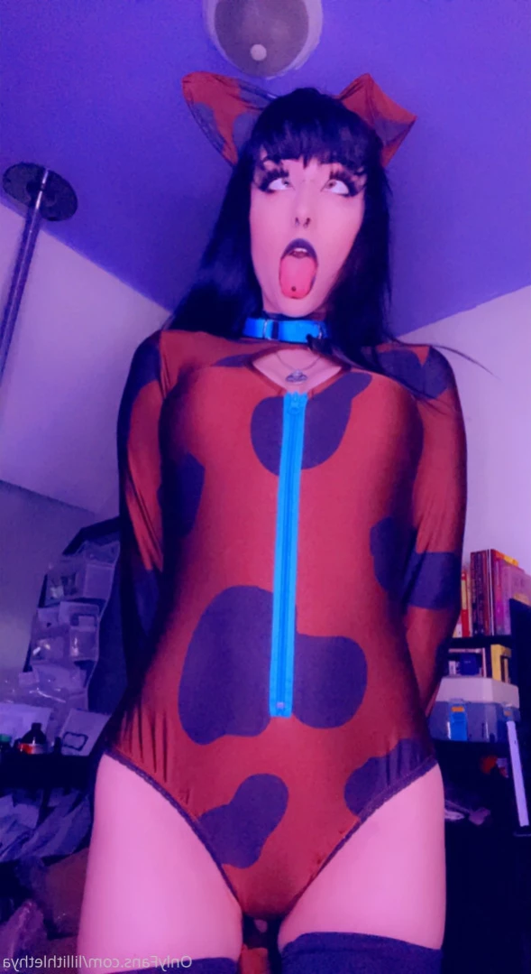 Step Sis Lilli | big tiddy goth gf [ lillithlethya ] Onlyfans leaked photo 13962913 on Hotleaks.tv