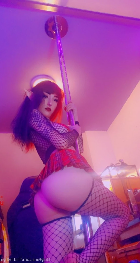 Step Sis Lilli | big tiddy goth gf [ lillithlethya ] Onlyfans leaked photo 14551916 on Hotleaks.tv