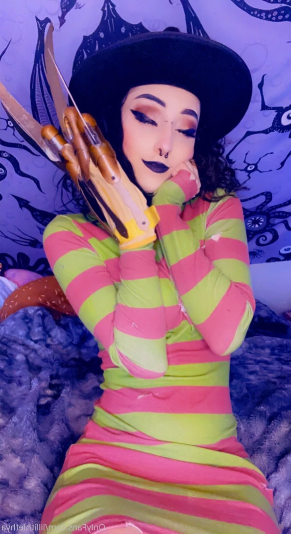 Step Sis Lilli | big tiddy goth gf [ lillithlethya ] Onlyfans leaked photo 14636499 on Hotleaks.tv