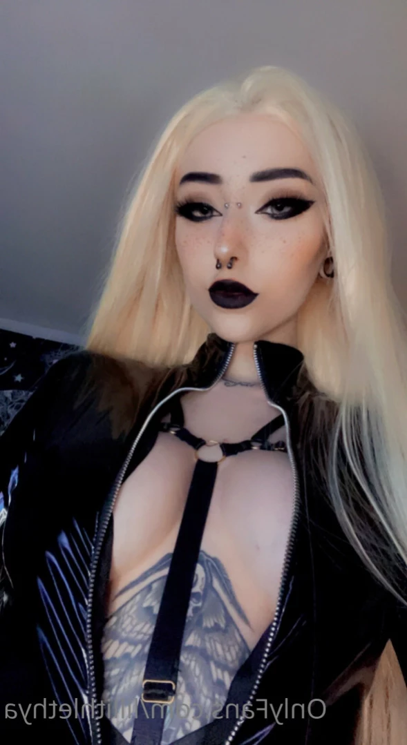 Step Sis Lilli | big tiddy goth gf [ lillithlethya ] Onlyfans leaked photo 16322952 on Hotleaks.tv