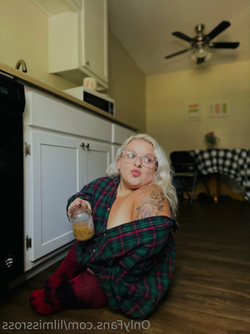 Suger Tit [ lilmissross ] Onlyfans leaked photo 14496867 on Hotleaks.tv
