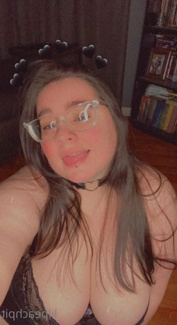 bratty crocker 🖤🥀 [ lilpeachpit ] Onlyfans leaked photo 14861022 on Hotleaks.tv