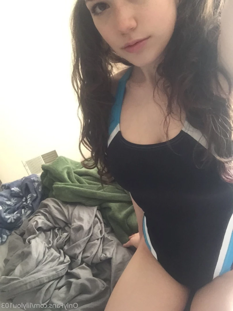 Lily Lou [ lilylouofficial ] Onlyfans leaked photo 10915889 on Hotleaks.tv