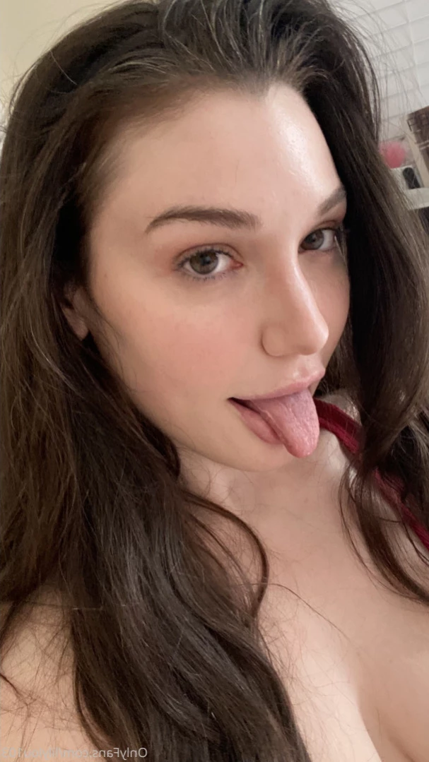 Lily Lou [ lilylouofficial ] Onlyfans leaked photo 11251451 on Hotleaks.tv