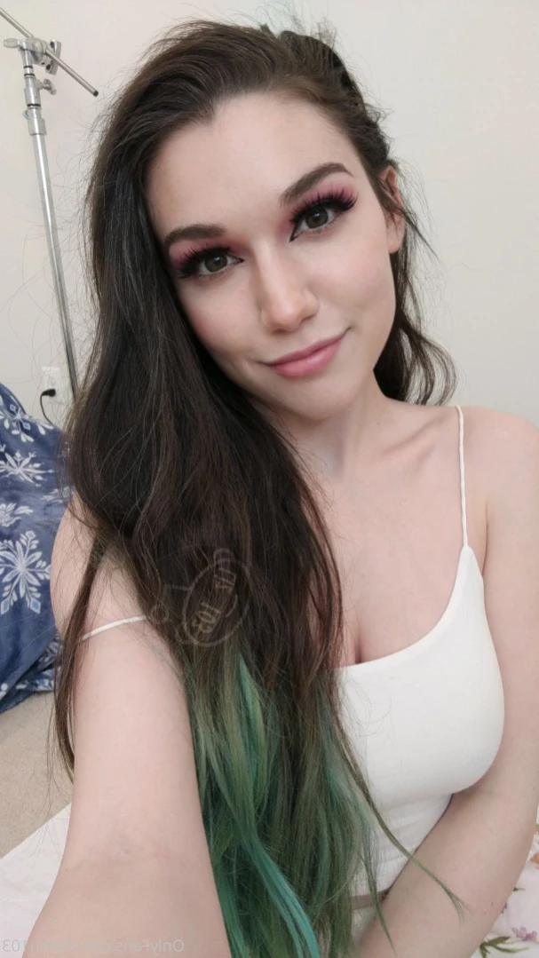 Lily Lou [ lilylouofficial ] Onlyfans leaked photo 11251453 on Hotleaks.tv