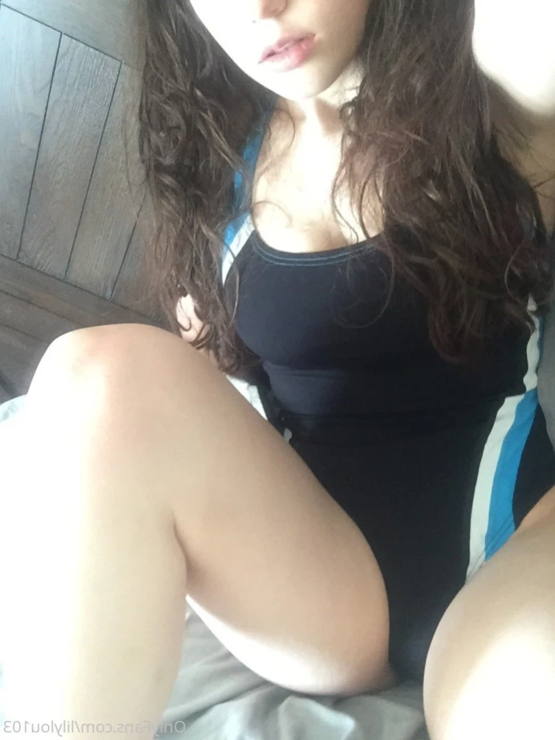 Lily Lou [ lilylouofficial ] Onlyfans leaked photo 11251577 on Hotleaks.tv