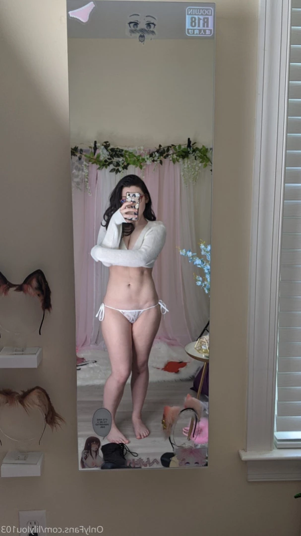 Lily Lou [ lilylouofficial ] Onlyfans leaked photo 11251626 on Hotleaks.tv