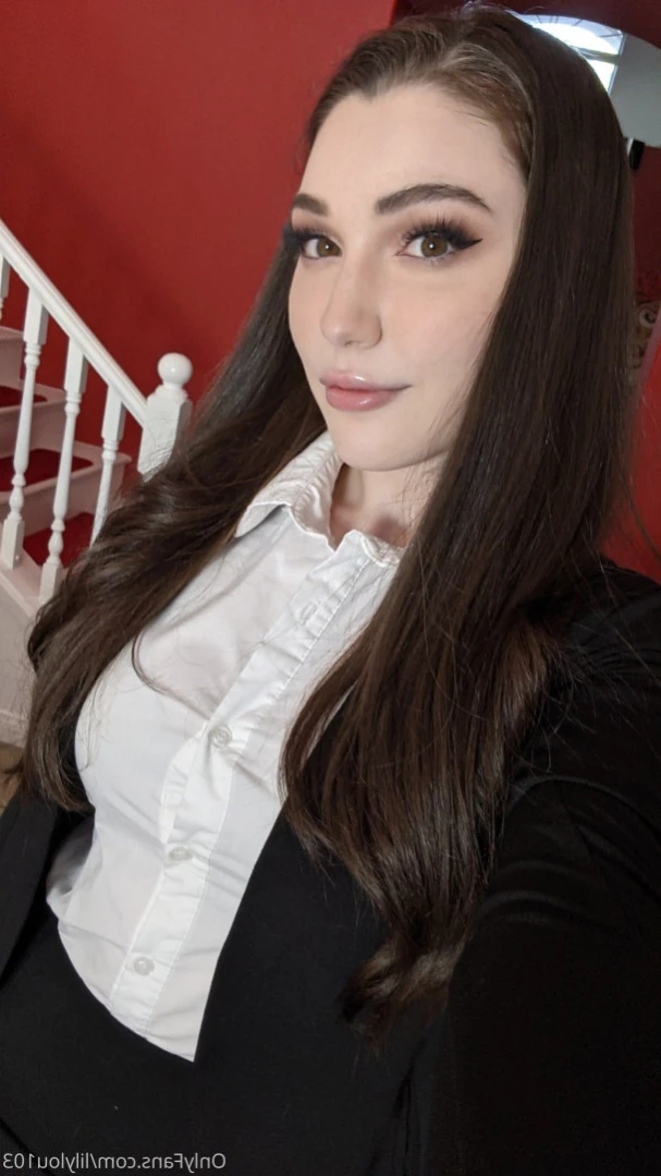 Lily Lou [ lilylouofficial ] Onlyfans leaked photo 11872860 on Hotleaks.tv