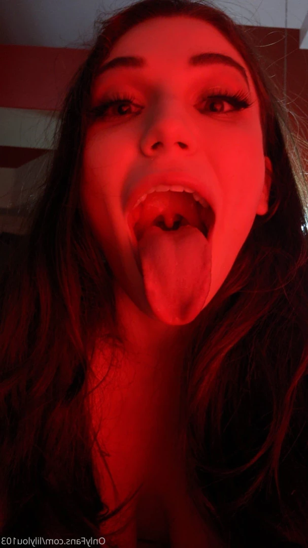 Lily Lou [ lilylouofficial ] Onlyfans leaked photo 12237341 on Hotleaks.tv