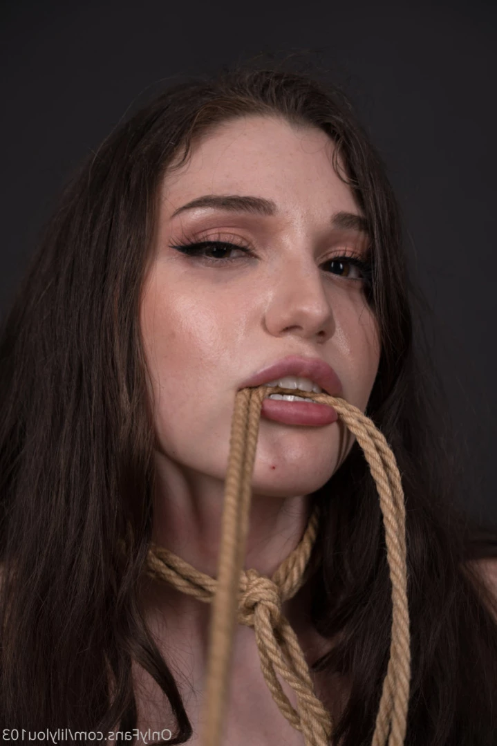 Lily Lou [ lilylouofficial ] Onlyfans leaked photo 12400683 on Hotleaks.tv