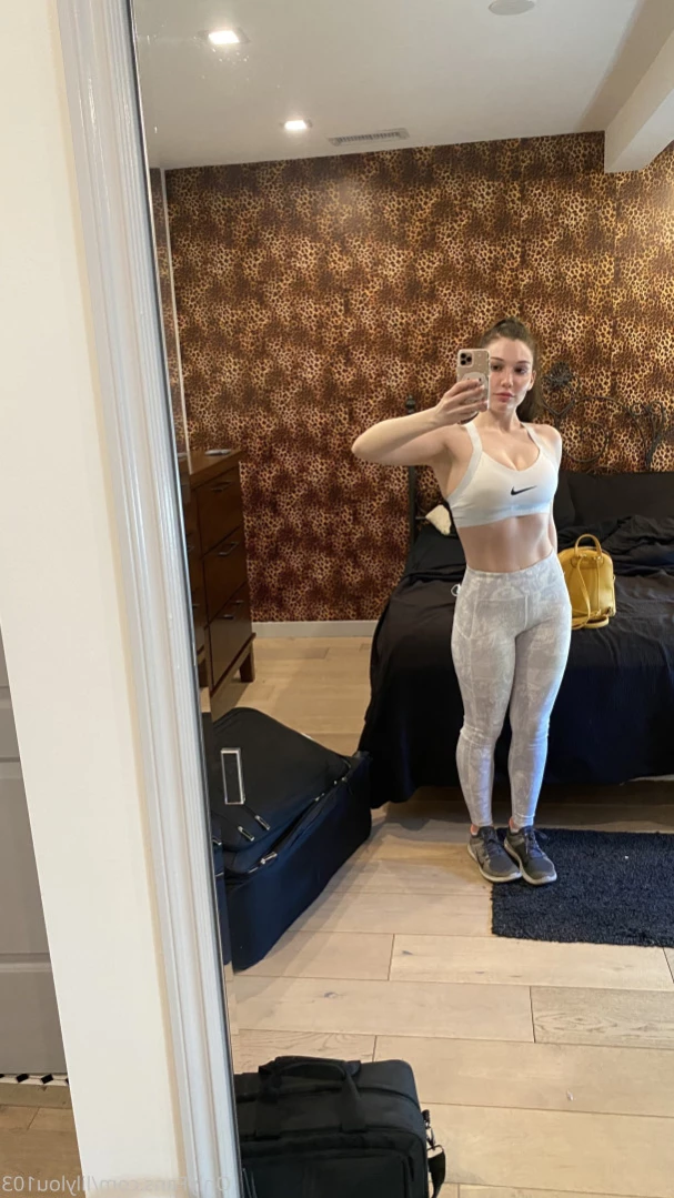 Lily Lou [ lilylouofficial ] Onlyfans leaked photo 12959051 on Hotleaks.tv