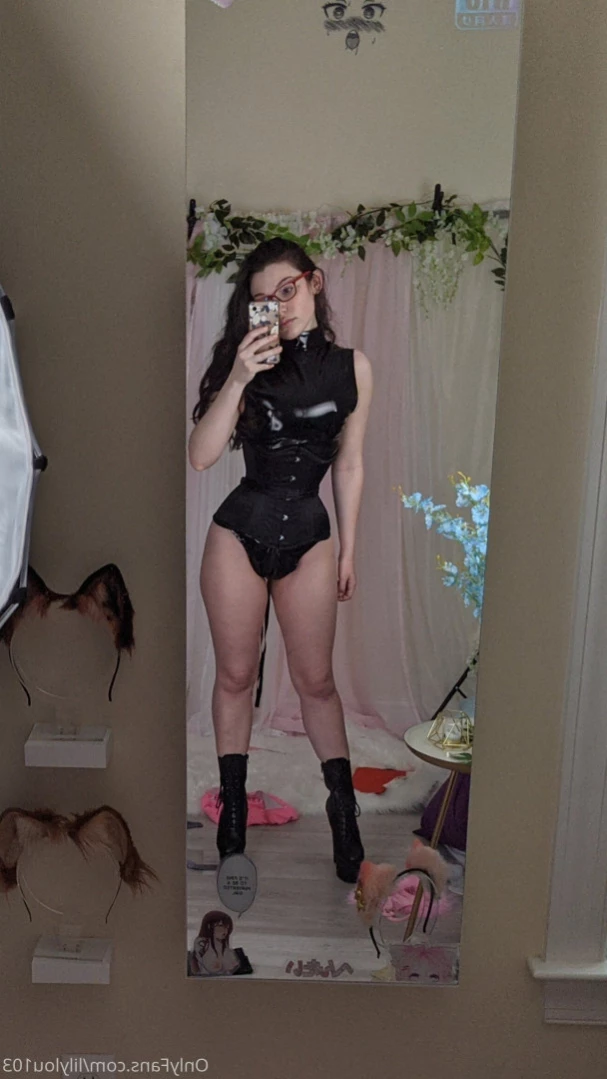 Lily Lou [ lilylouofficial ] Onlyfans leaked photo 13468264 on Hotleaks.tv