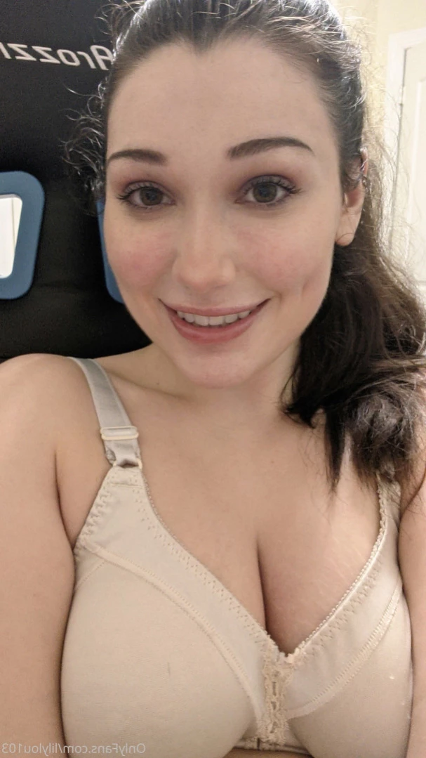 Lily Lou [ lilylouofficial ] Onlyfans leaked photo 15231146 on Hotleaks.tv
