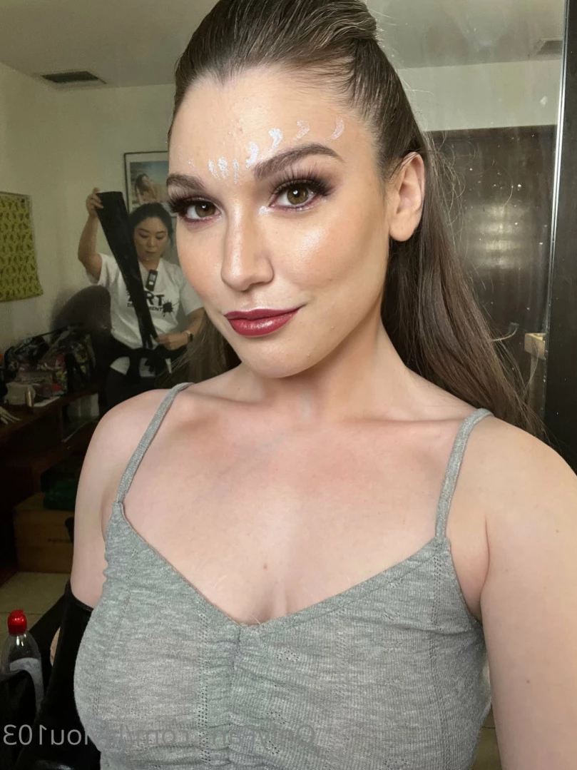 Lily Lou [ lilylouofficial ] Onlyfans leaked photo 15275364 on Hotleaks.tv