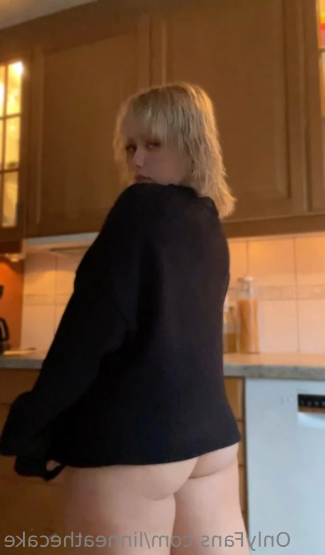 linn 𓆏 [ linneathecake ] Onlyfans leaked photo 11252305 on Hotleaks.tv