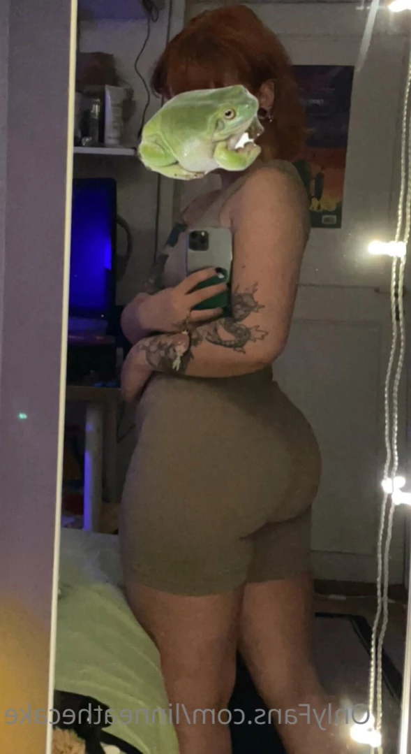 linn 𓆏 [ linneathecake ] Onlyfans leaked photo 11252319 on Hotleaks.tv