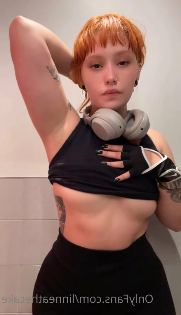 linn 𓆏 [ linneathecake ] Onlyfans leaked photo 13163464 on Hotleaks.tv