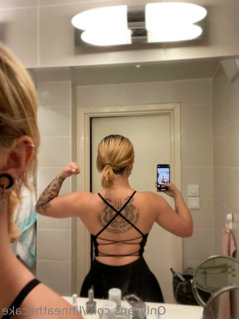 linn 𓆏 [ linneathecake ] Onlyfans leaked photo 13690733 on Hotleaks.tv