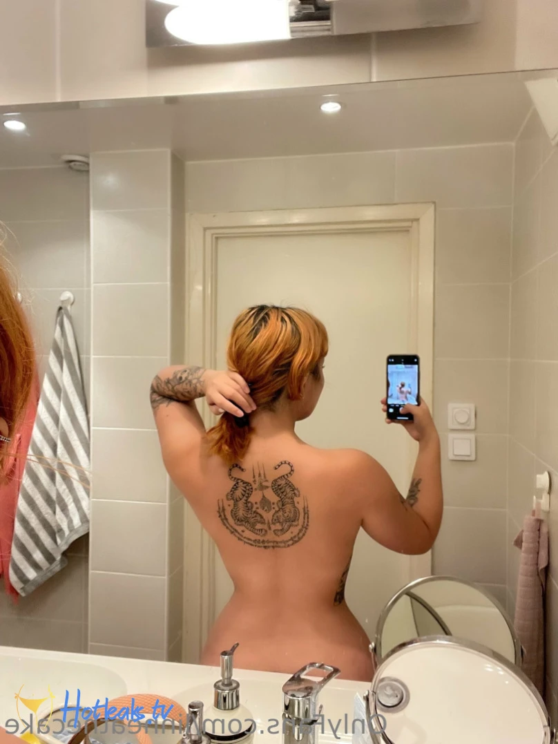 linn 𓆏 [ linneathecake ] Onlyfans leaked photo 13690751 on Hotleaks.tv