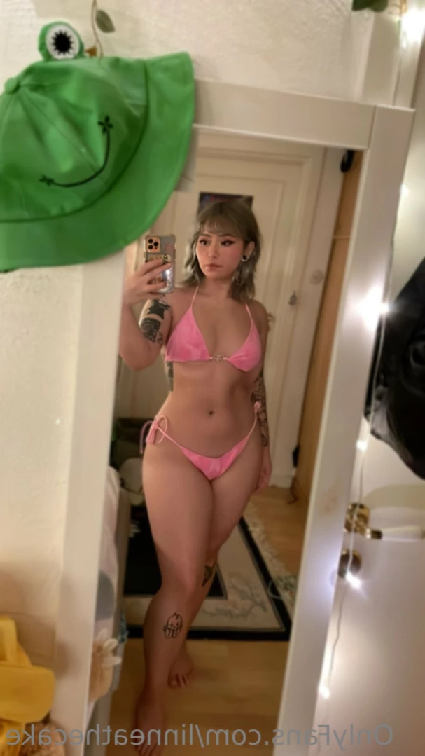 linn 𓆏 [ linneathecake ] Onlyfans leaked photo 14305708 on Hotleaks.tv
