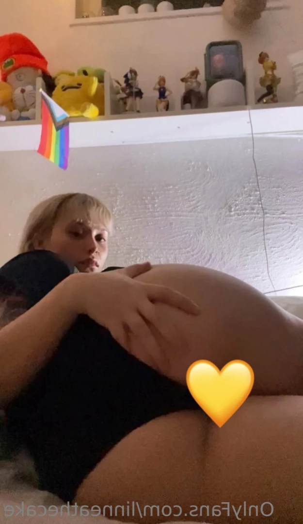 linn 𓆏 [ linneathecake ] Onlyfans leaked photo 14947545 on Hotleaks.tv